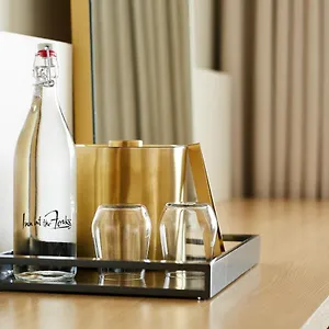 4* Hotel At The Forks